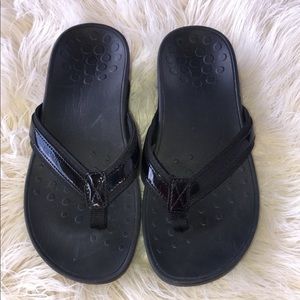 Vionic Sandals 7”